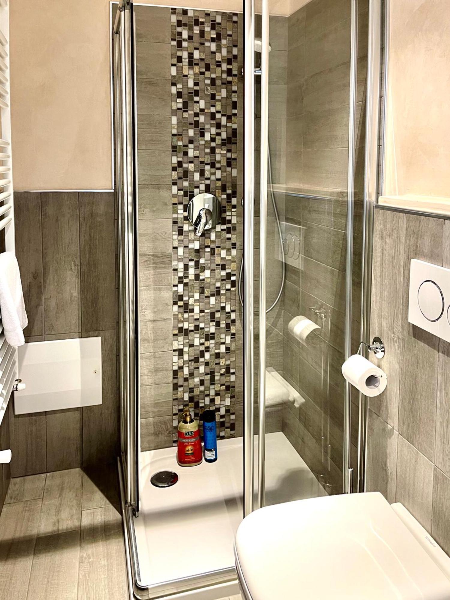 Dimora Di Charme Peschiera Del Garda Apartment Bagian luar foto
