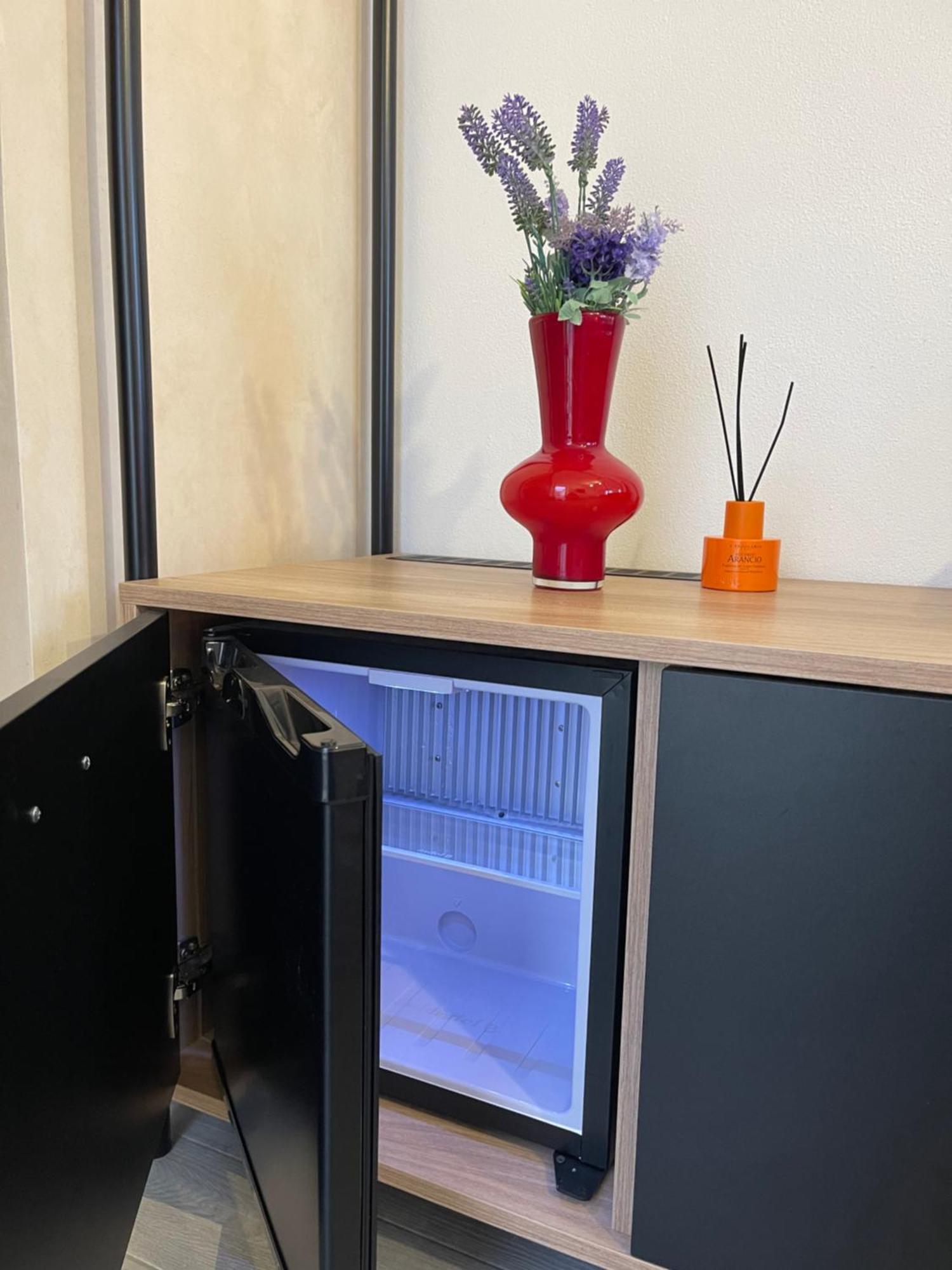 Dimora Di Charme Peschiera Del Garda Apartment Bagian luar foto