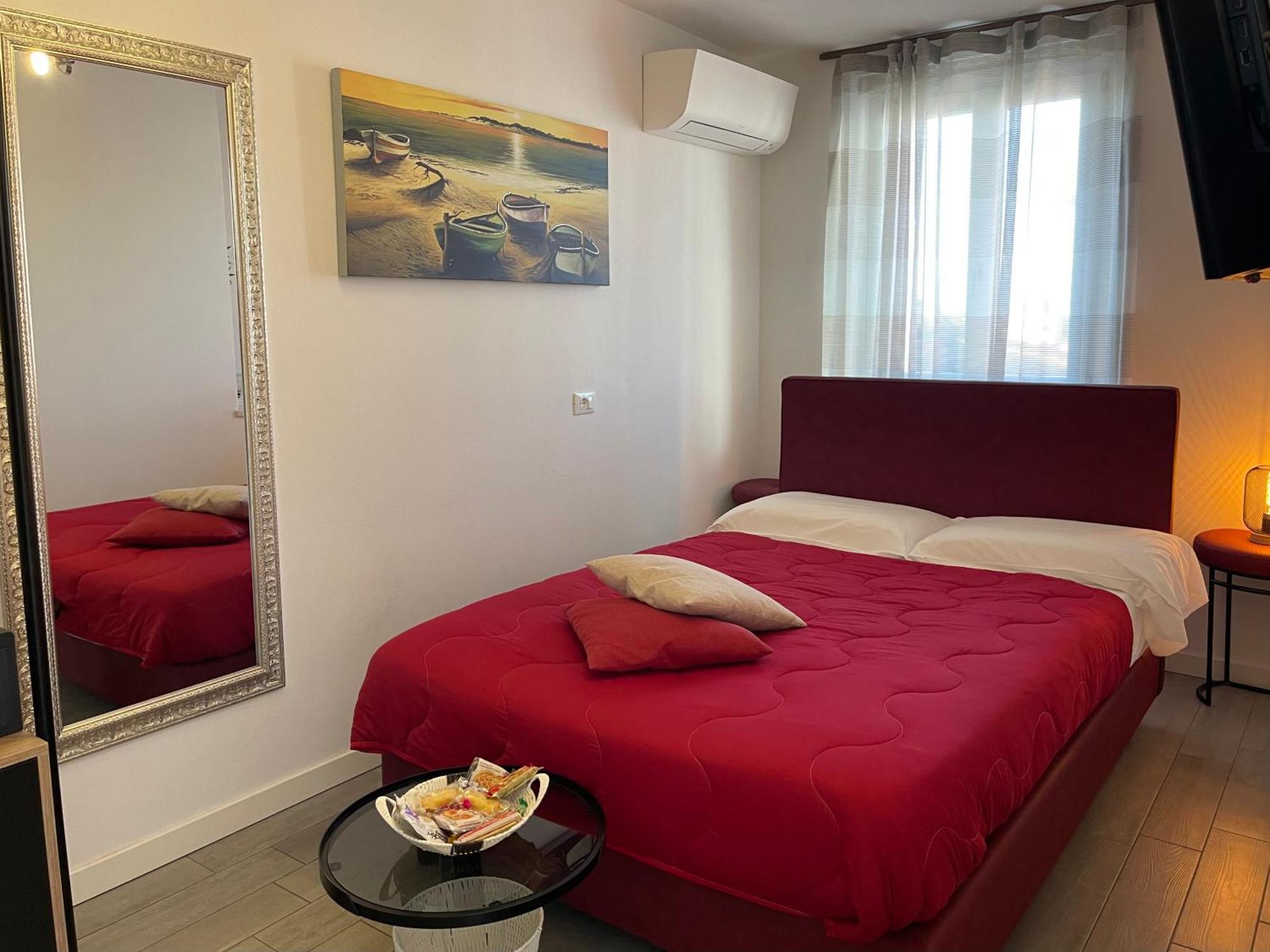 Dimora Di Charme Peschiera Del Garda Apartment Bagian luar foto