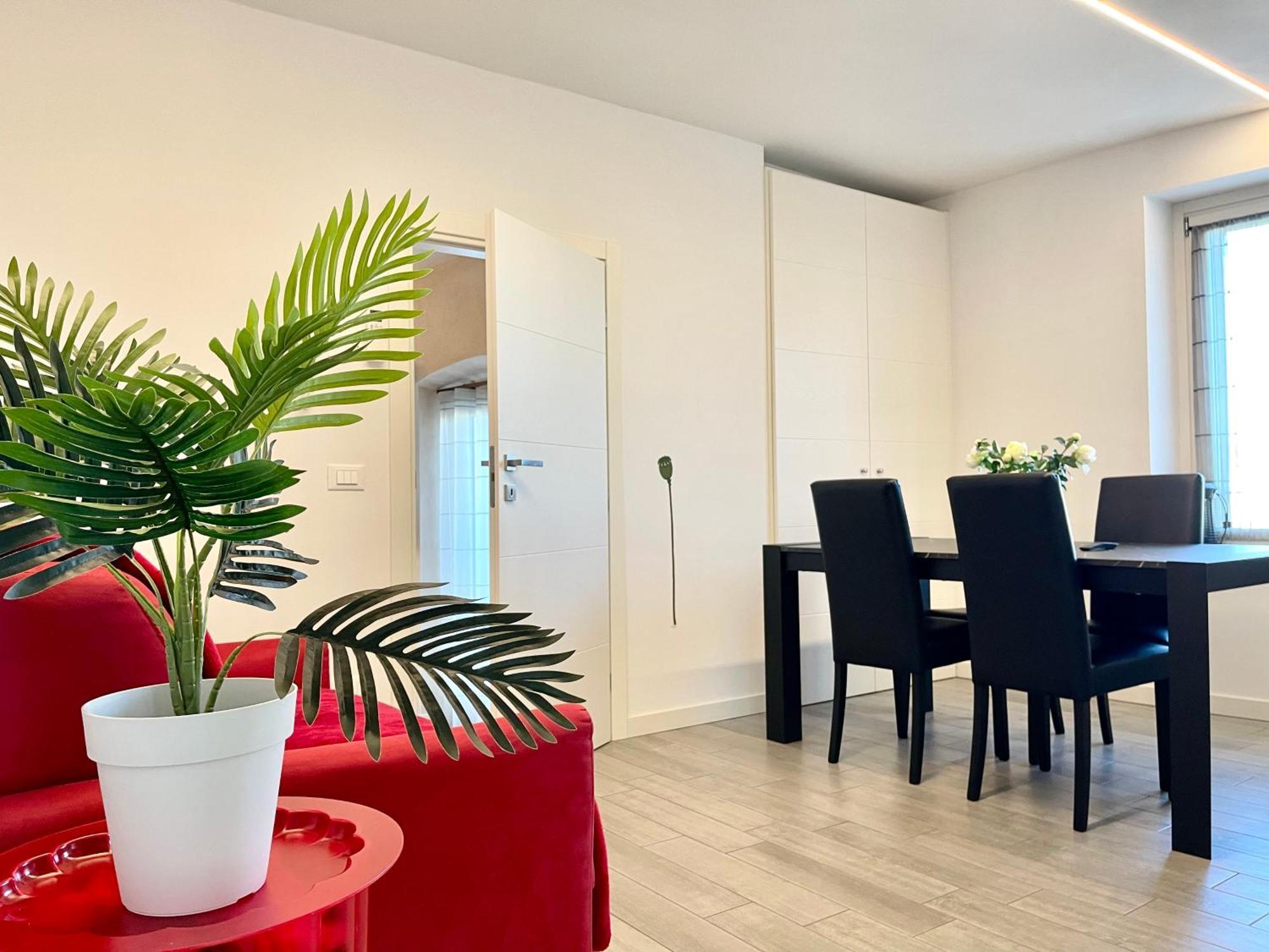 Dimora Di Charme Peschiera Del Garda Apartment Bagian luar foto