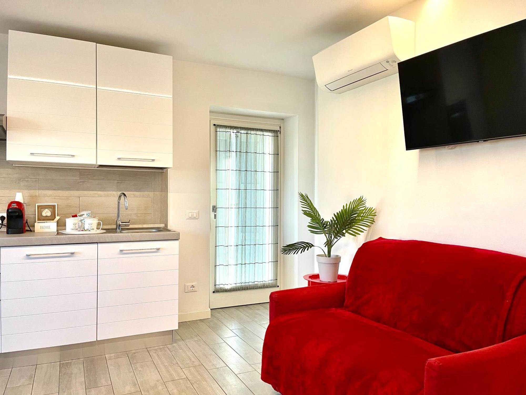 Dimora Di Charme Peschiera Del Garda Apartment Bagian luar foto